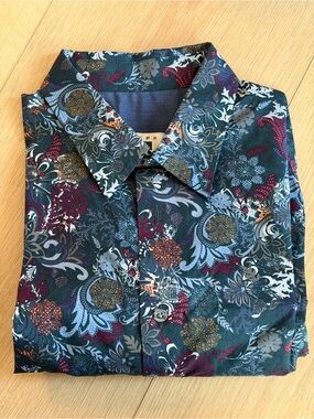 NWOT Joseph Abboud M button up